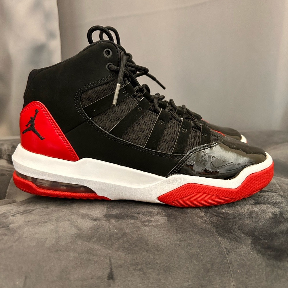 Jordan Aura Black and Red High-Top Sneakers. Youth size 5. Excellent condition.